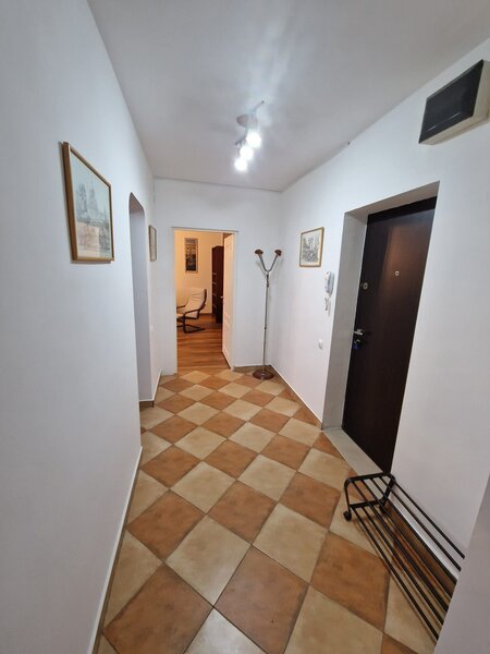 Piata Alba Iulia, Bd. Burebista