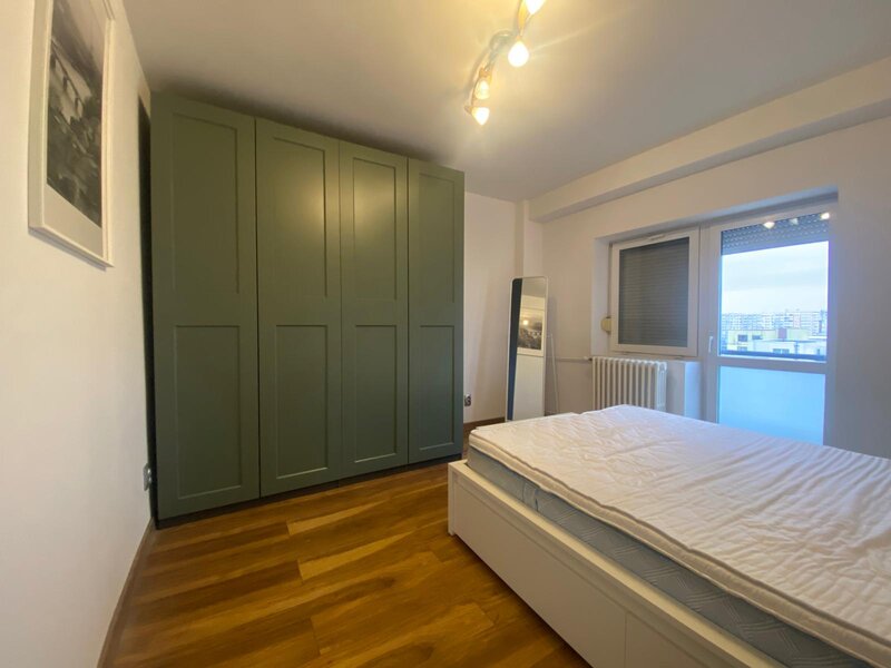 Piata Alba Iulia, Bd. Burebista